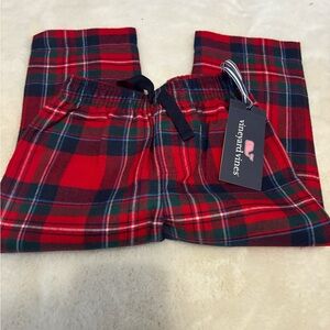 NWT. Vineyard Vines flannel lounge pants. 2t